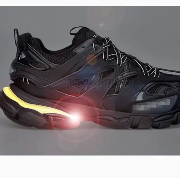 BLACK STAPLER TECH SHIP PK SNEAKERS READY TO – RETAIL MATERIALS GOD 0313